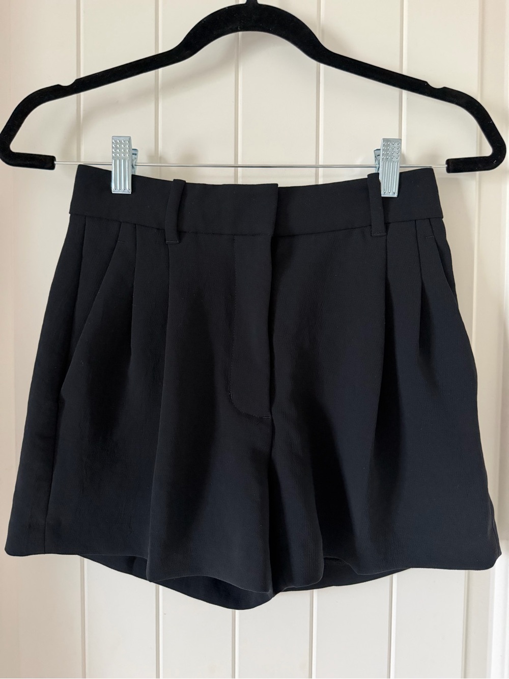 Aritzia Black Tailored Pleated High-Rise Shorts